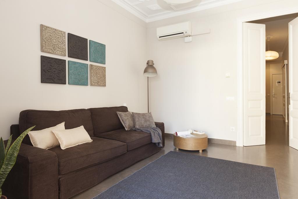 Easysleep Gaudi Terrace Apartment Barcelona Ruang foto