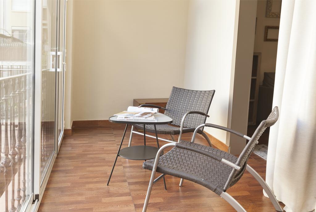 Easysleep Gaudi Terrace Apartment Barcelona Ruang foto