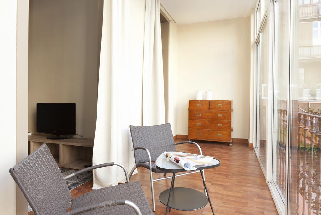 Easysleep Gaudi Terrace Apartment Barcelona Ruang foto