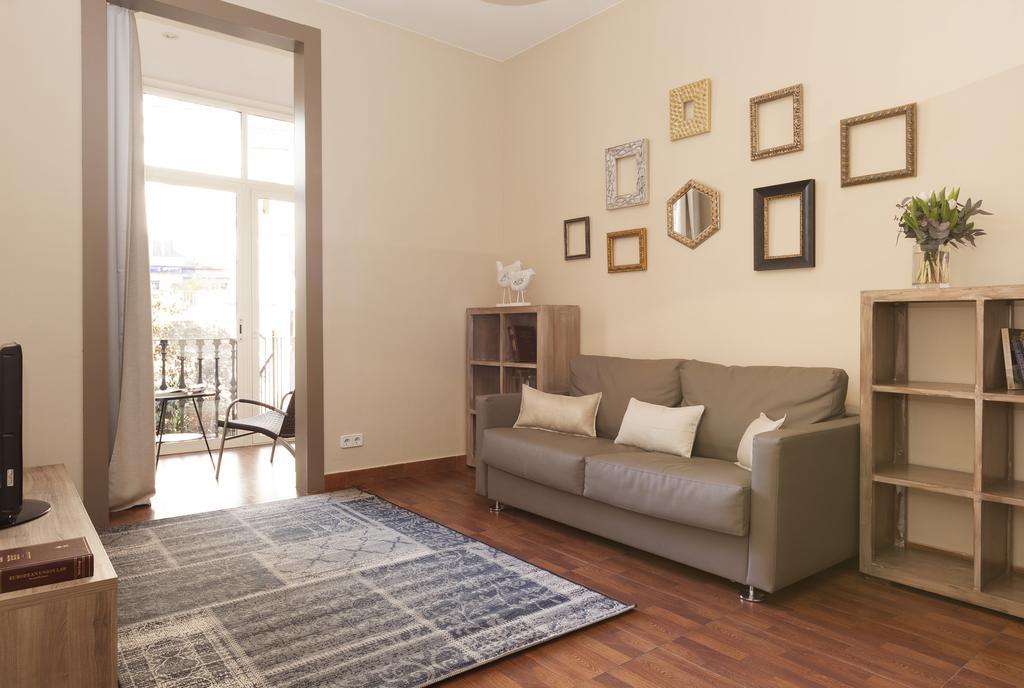 Easysleep Gaudi Terrace Apartment Barcelona Ruang foto